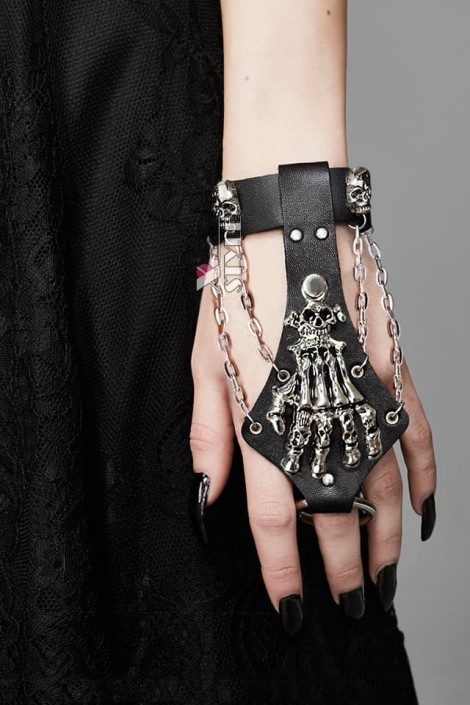 Skeleton Hand Bracelet with Ring CC145 (710145)