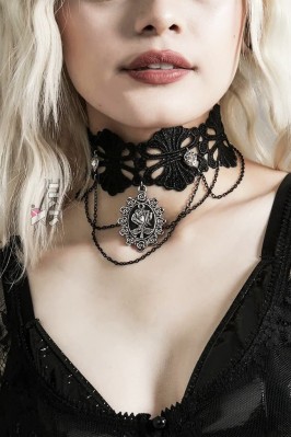 Choker with Pendants X262